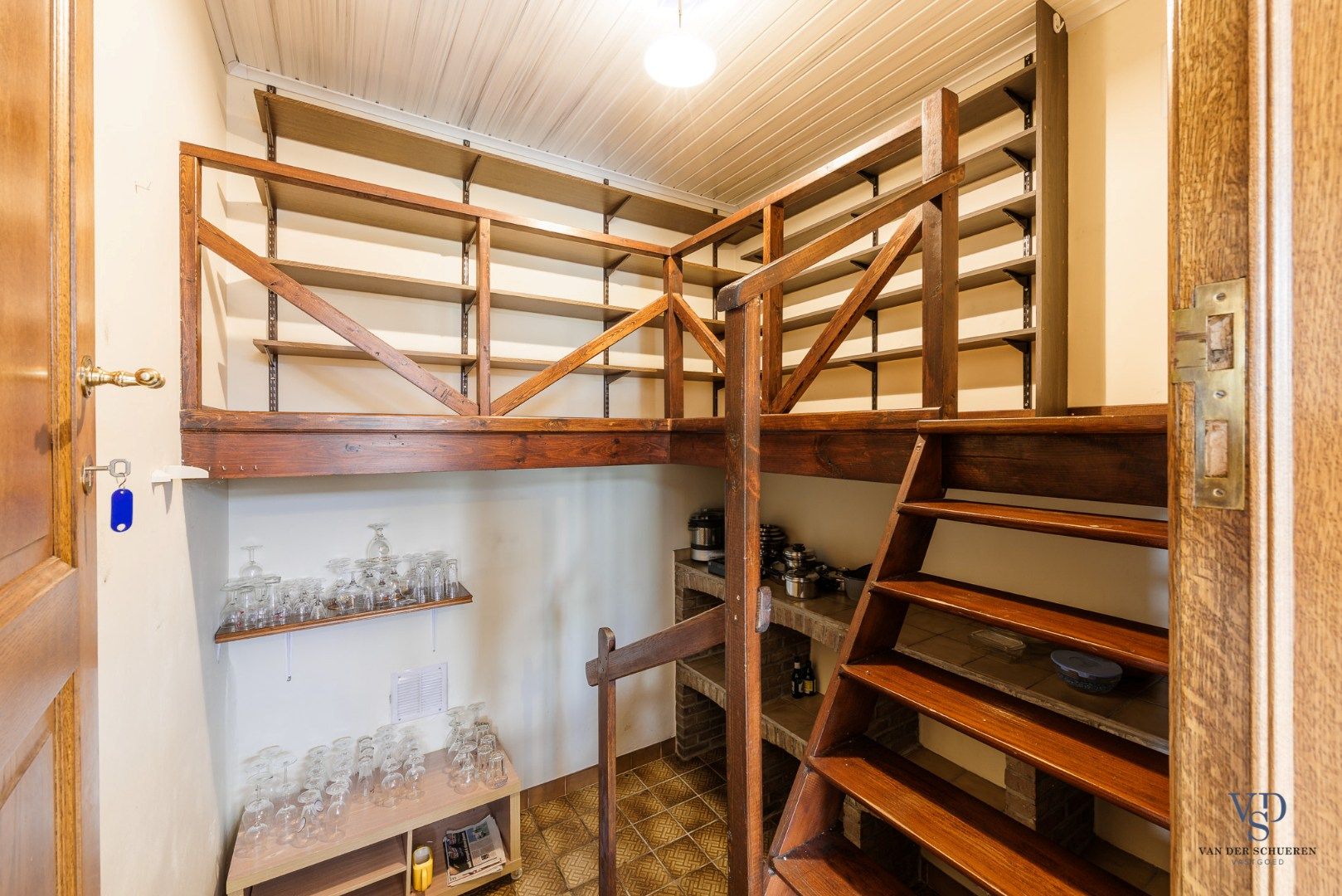 Bijzonder ruime (295m²) gezinswoning in Asper  foto 11