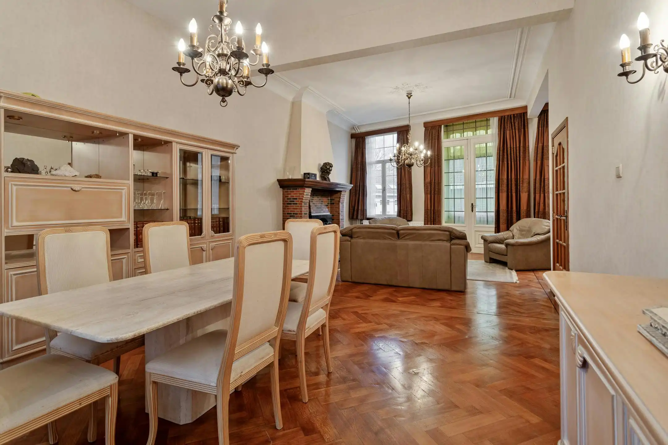 Authentieke herenwoning met praktijkruimte te Mechelen foto 12