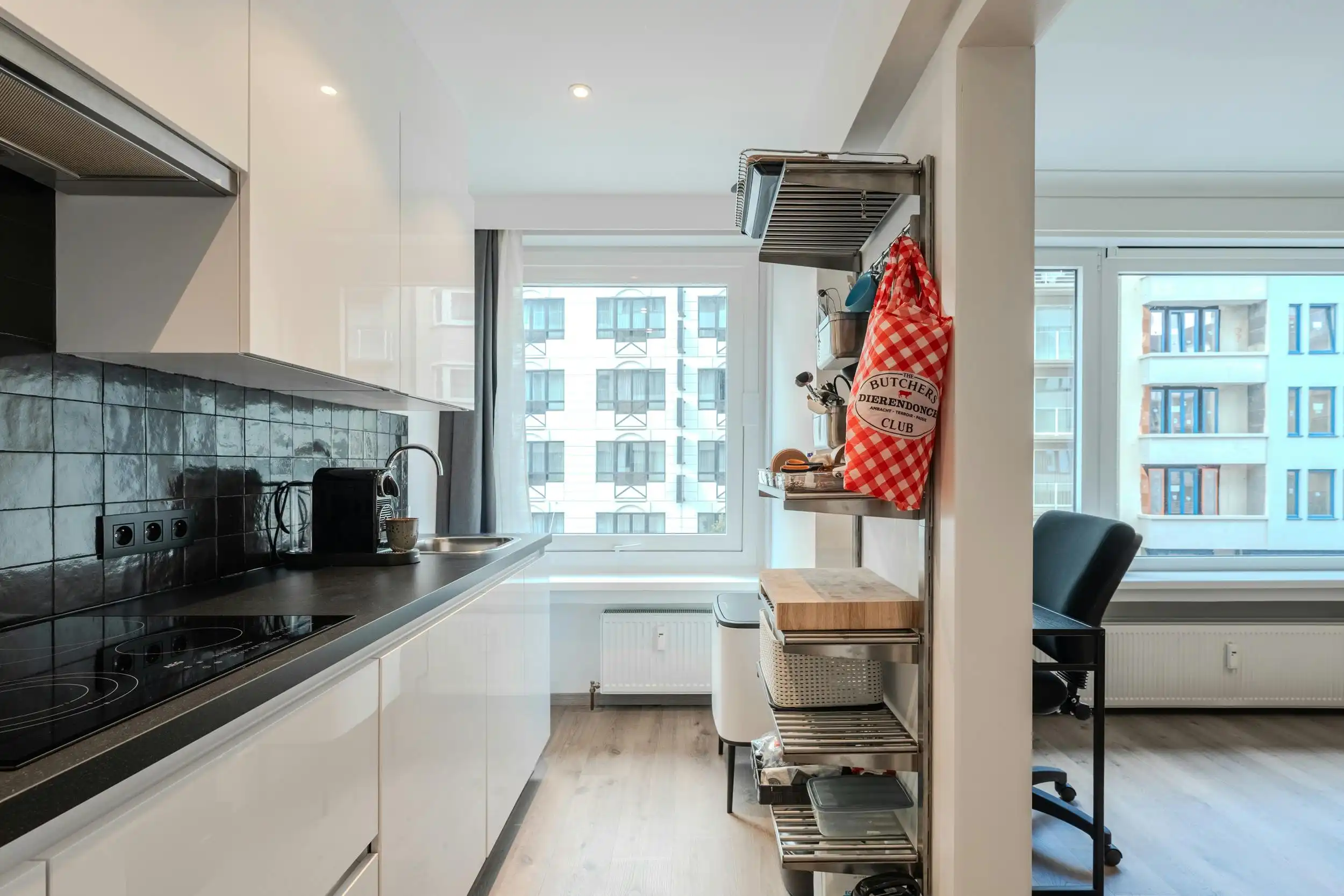Prachtig appartement te koop te centrum Oostende vlakbij zee foto 7