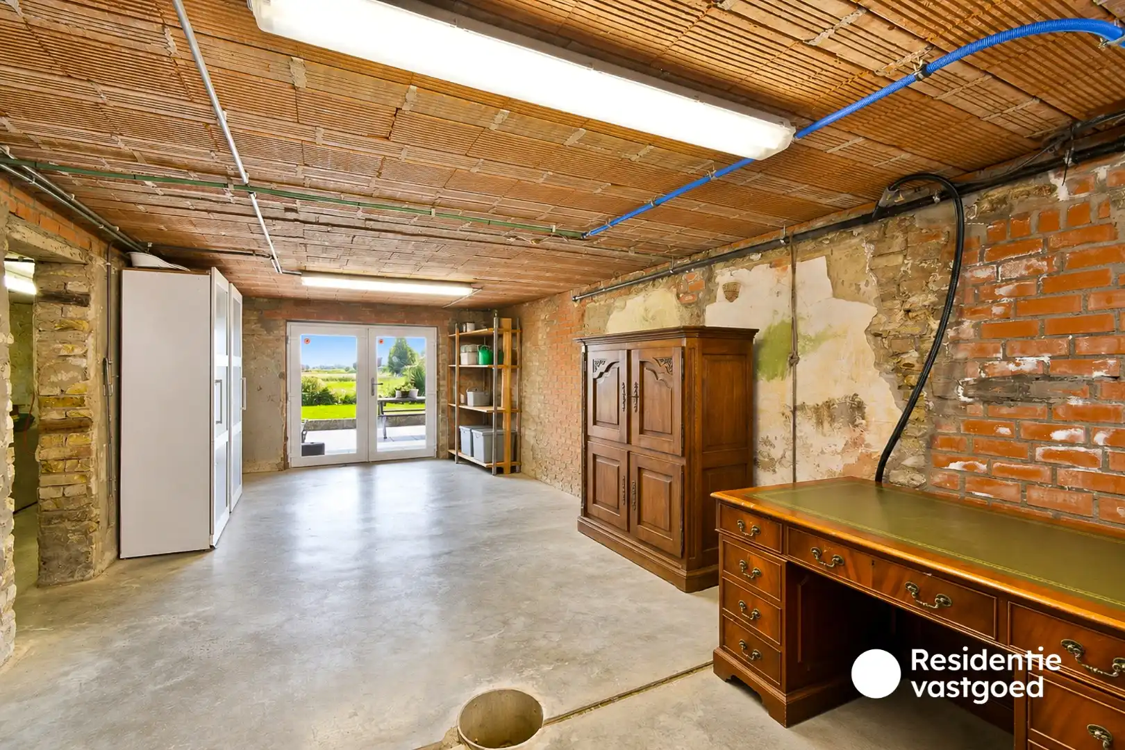 Ruime en instapklare villa met 4 slaapkamers, garage, tuin en 2 terrassen foto 23