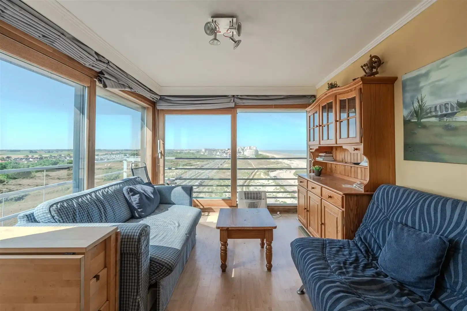 Hoofdfoto van de publicatie: uitzonderlijke hoek appartement met fenomenaal zicht