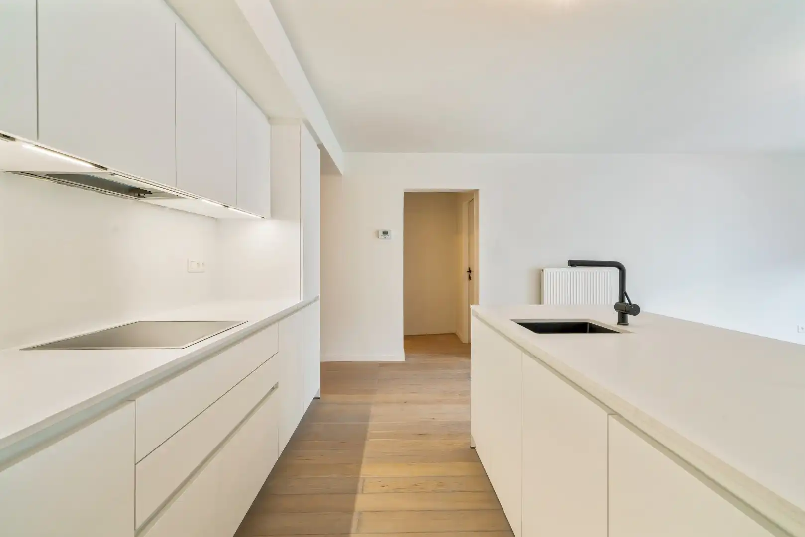 Prachtige luxueus gerenoveerd appartement op het eerste verdiep! foto 9