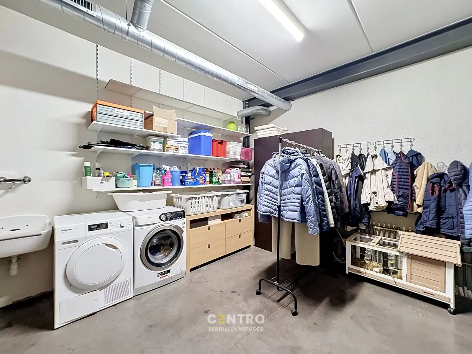 Villa met praktijruimte en opslagruimte Wingene! foto 13