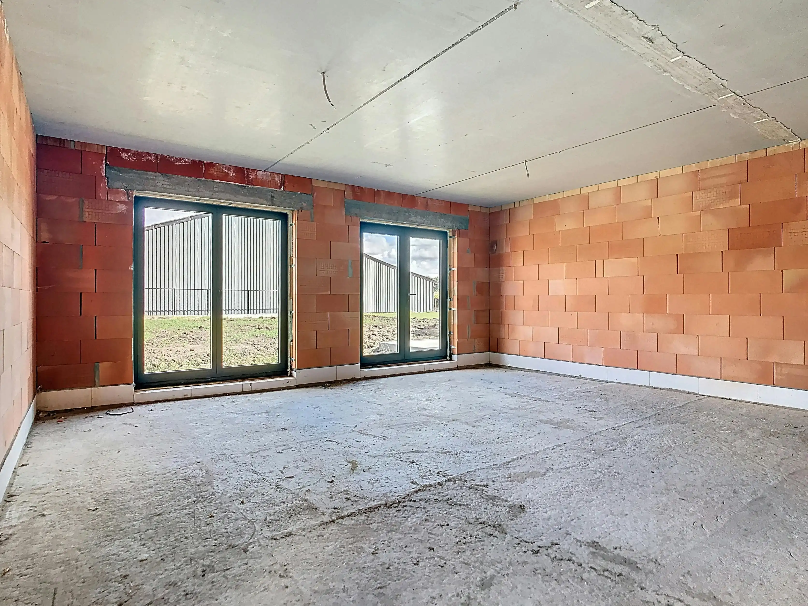 Casco halfopen bebouwing met 5 tot 7 slaapkamers te Kruibeke foto 3