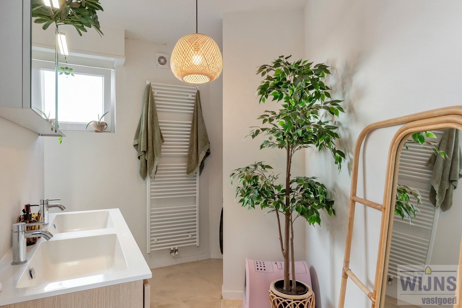 Prachtig appartement met 2 slpkm foto 15