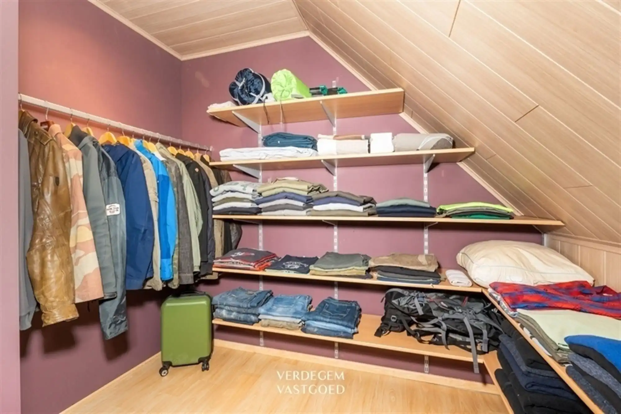 Knappe woning met 3 slaapkamers in doodlopende straat foto 13