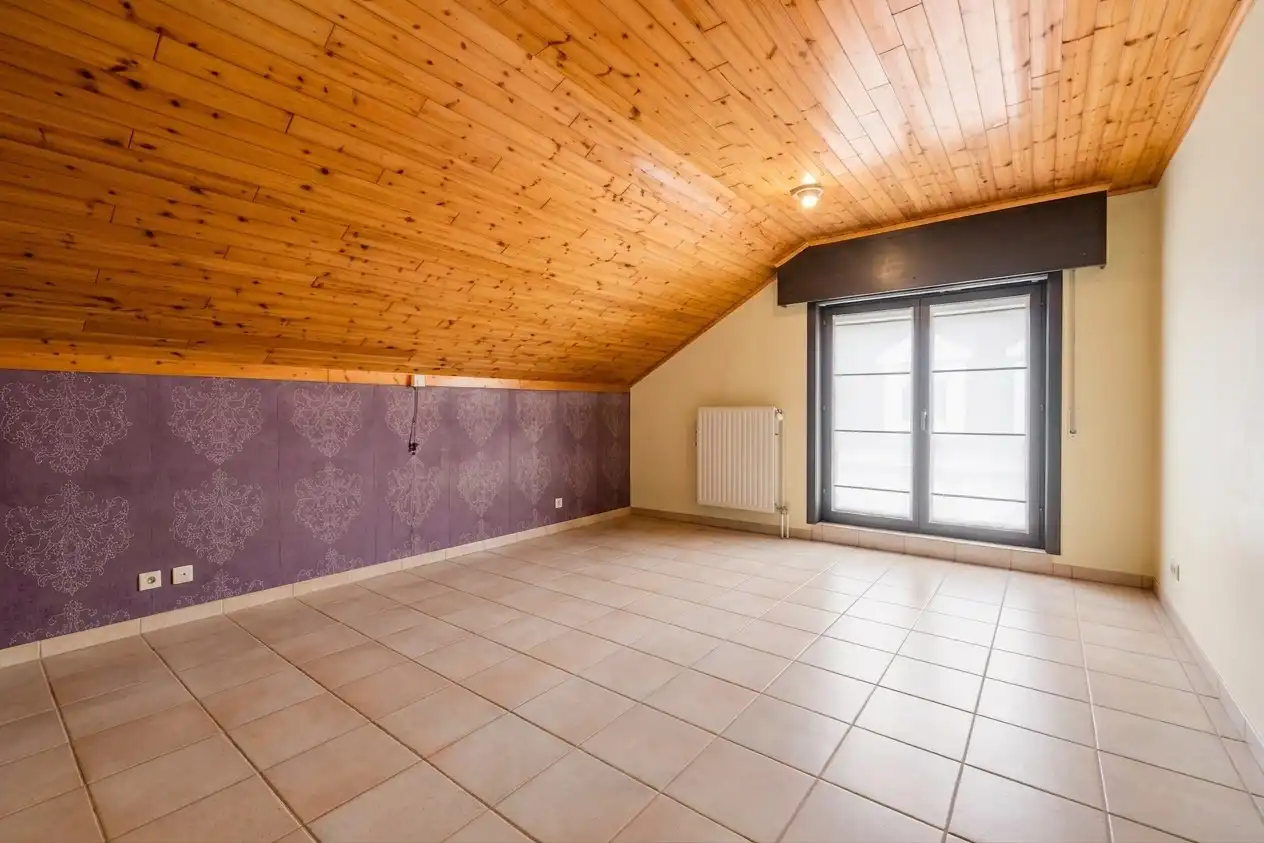 Wonen en werken combineren op toplocatie te Ichtegem - handelswoning met ruime woonst, tuin en garage foto 18