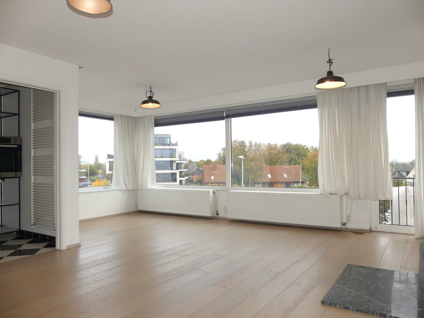 Zonnige en gezellig appartement met 2 slaapkamers foto 3