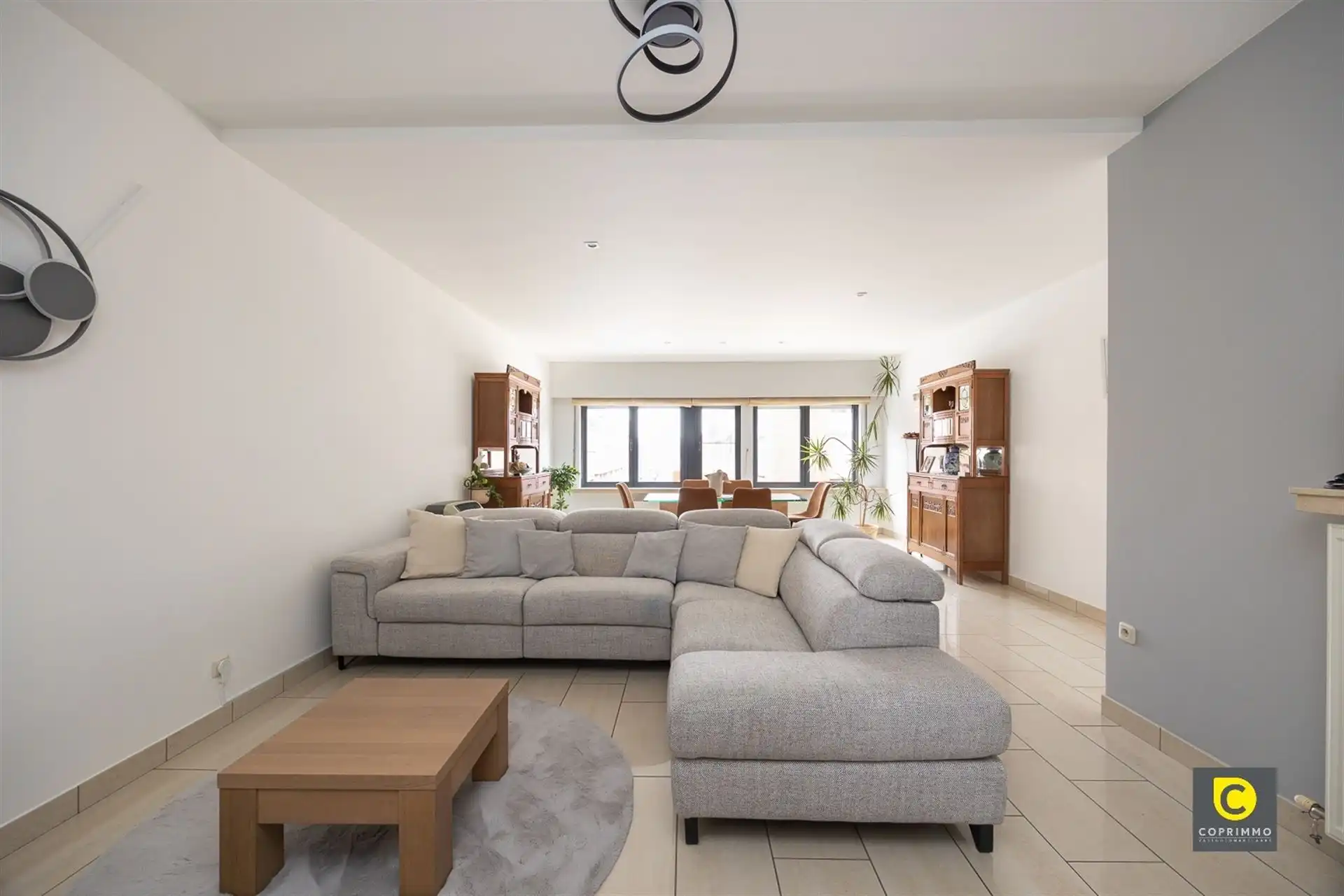 Handelspand met woonst foto 20