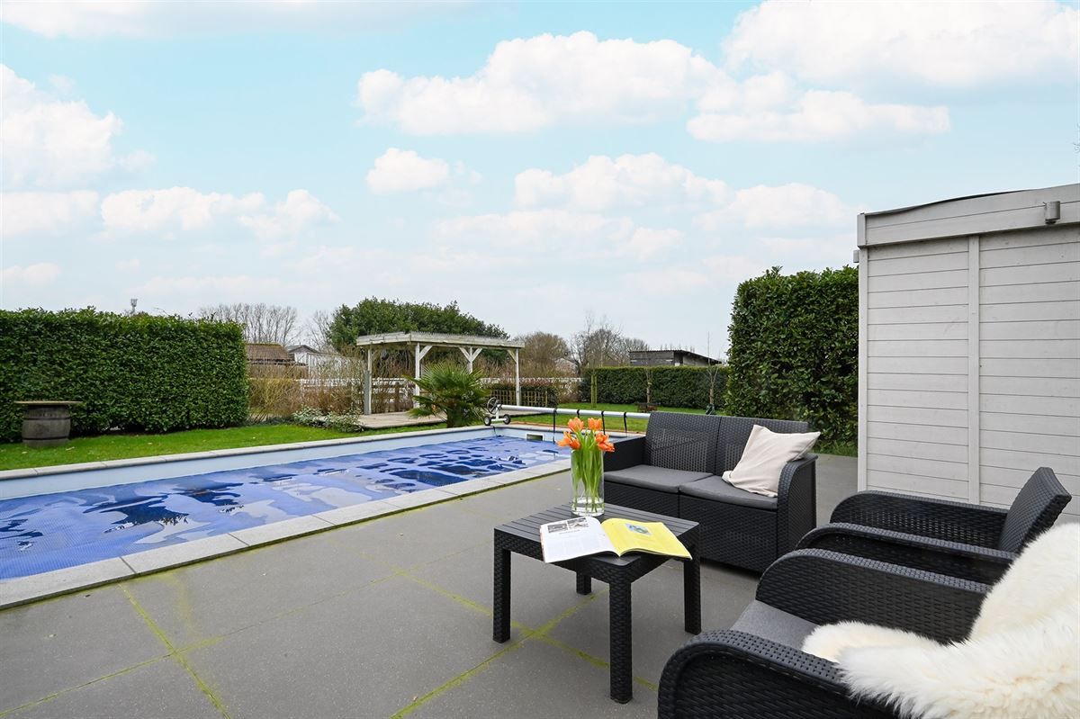 Villa op mooi perceel  foto 12