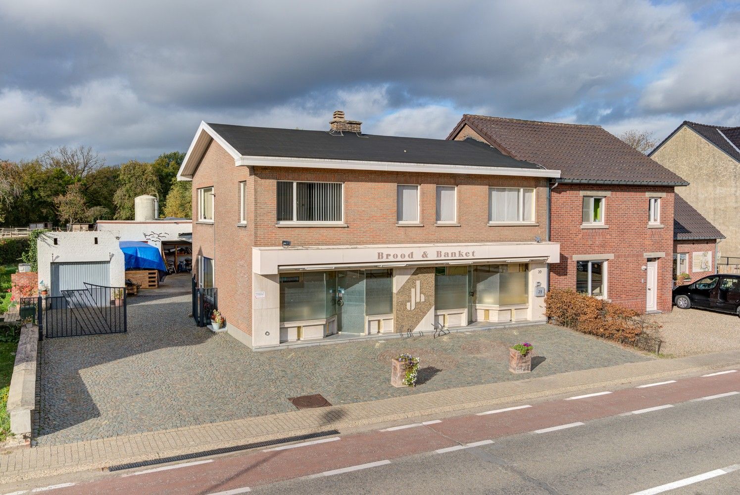 Commercieel te koop Asserweg 39 - 3690 Zutendaal