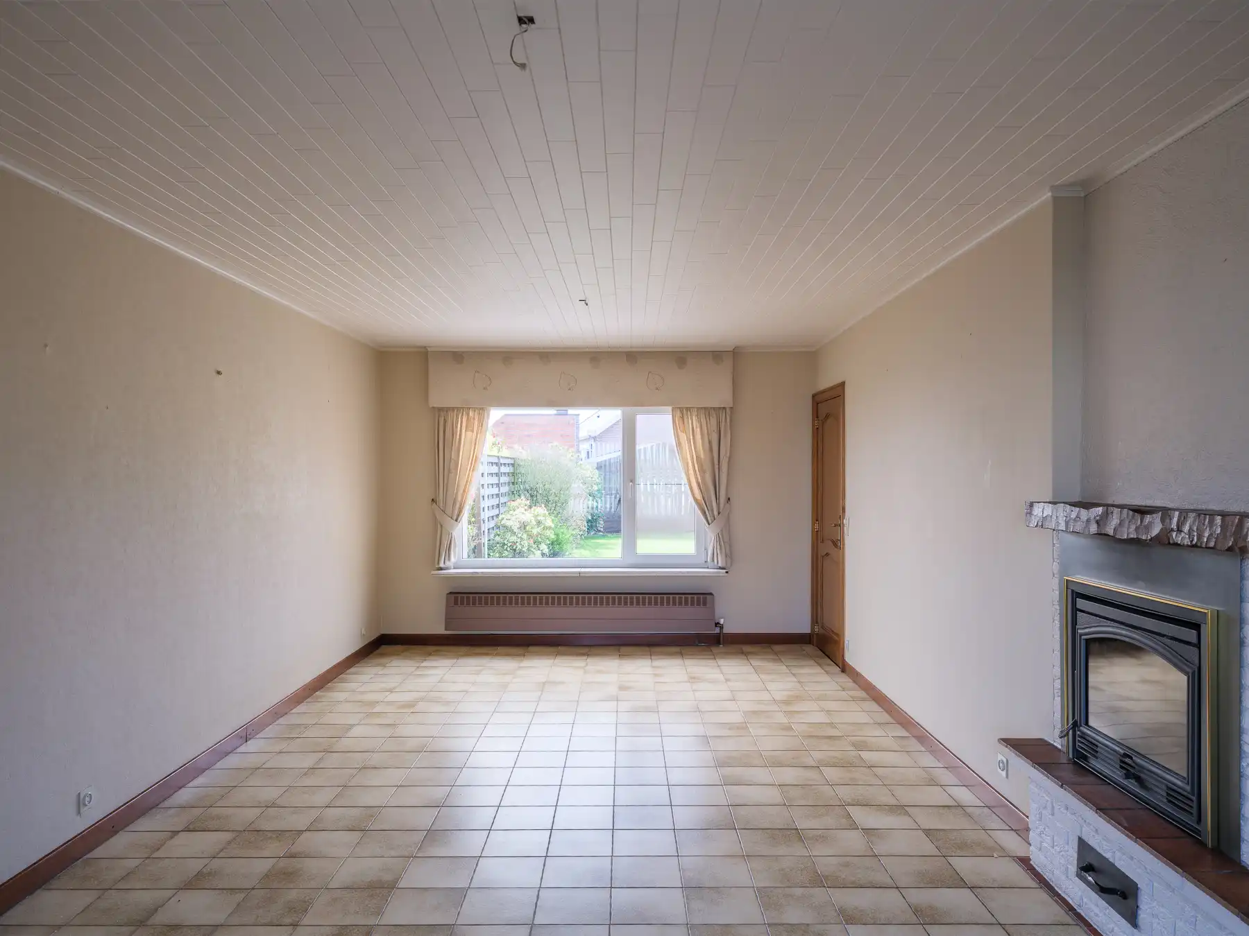 Goed onderhouden woning met tuin in gegeerde woonwijk foto 4