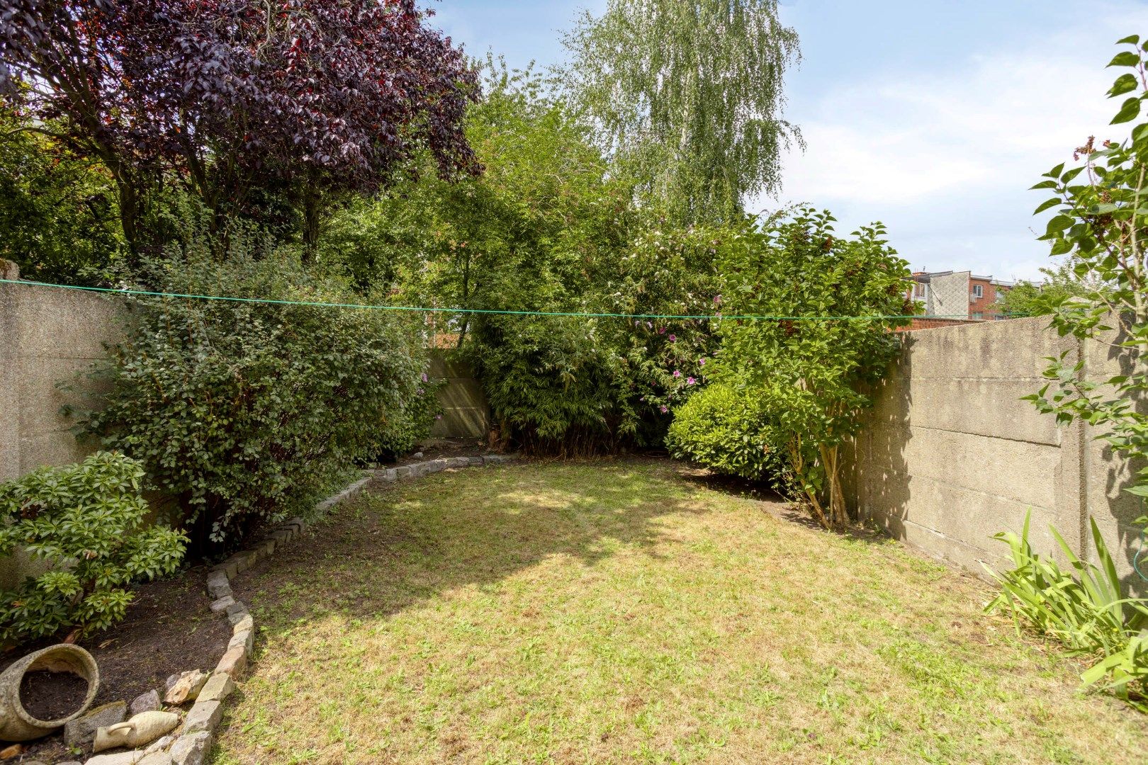 Ruime woning met 3slpk, praktische kelder en tuin foto 17
