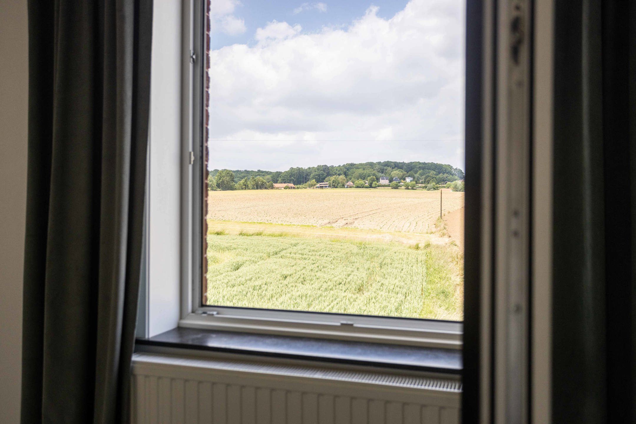 Volledig gerenoveerde woning (HOB) op een prachtige locatie foto 14