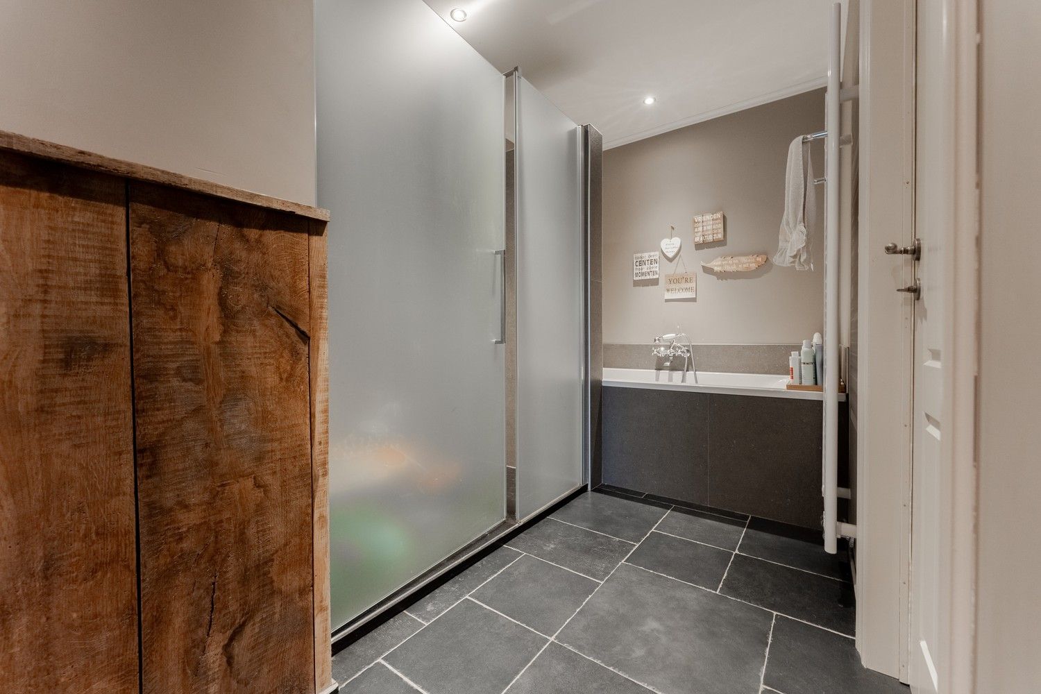 Charmante 4-slaapkamer villa op riant perceel van 1.558 m² in residentiële wijk “De Kolleberg” – Achel foto 13