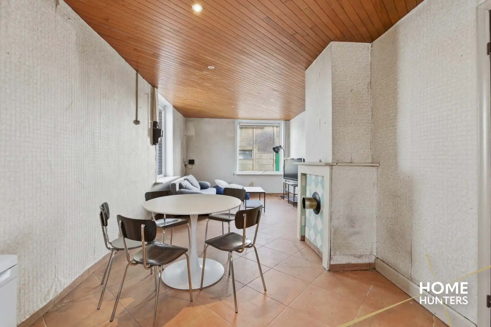 Unieke te renoveren hoeve op 14.188 m² met adembenemend zicht op de Kemmelberg foto 26