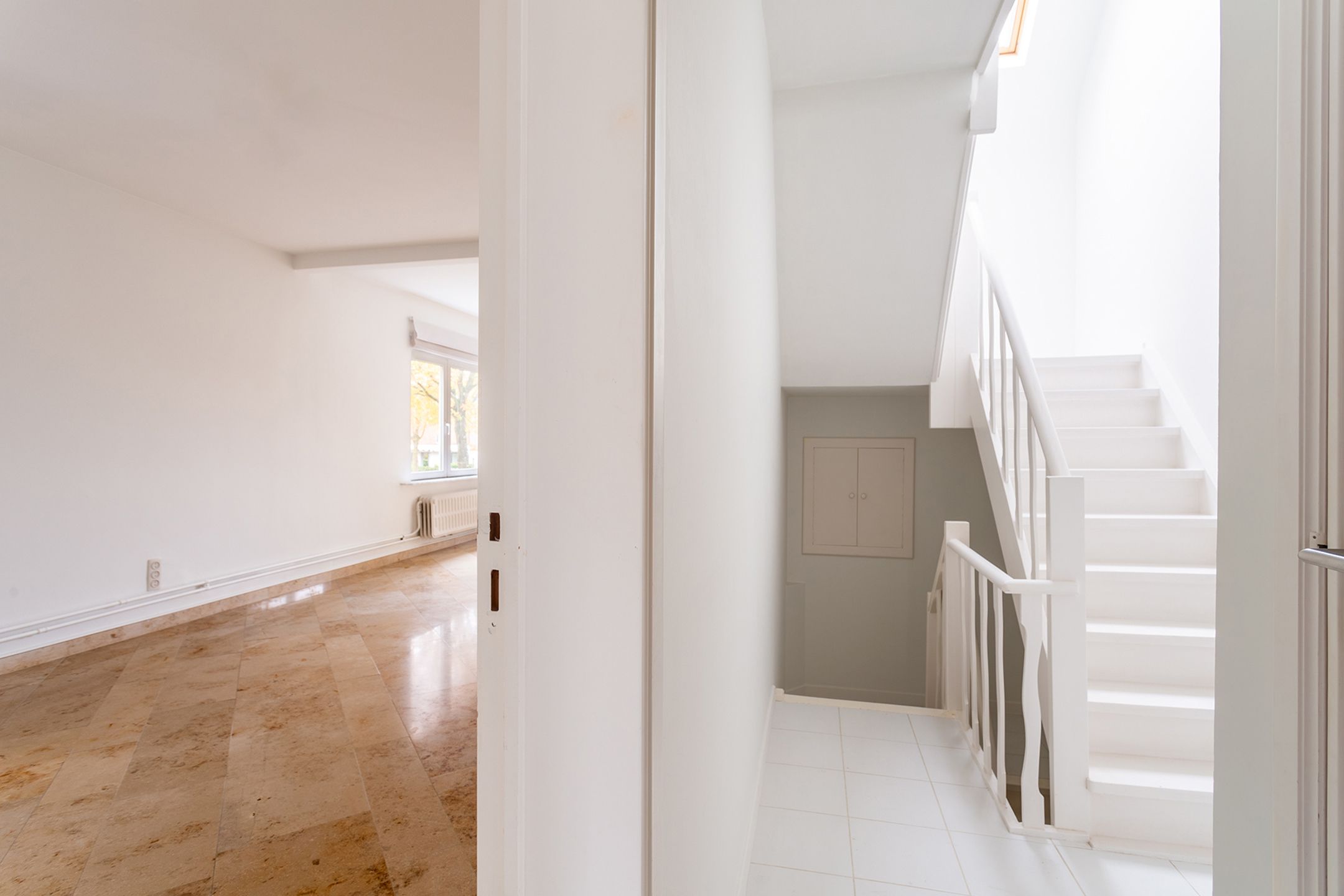 Opbrengsteigendom met 2 appartementen en 2 garageboxen foto 22
