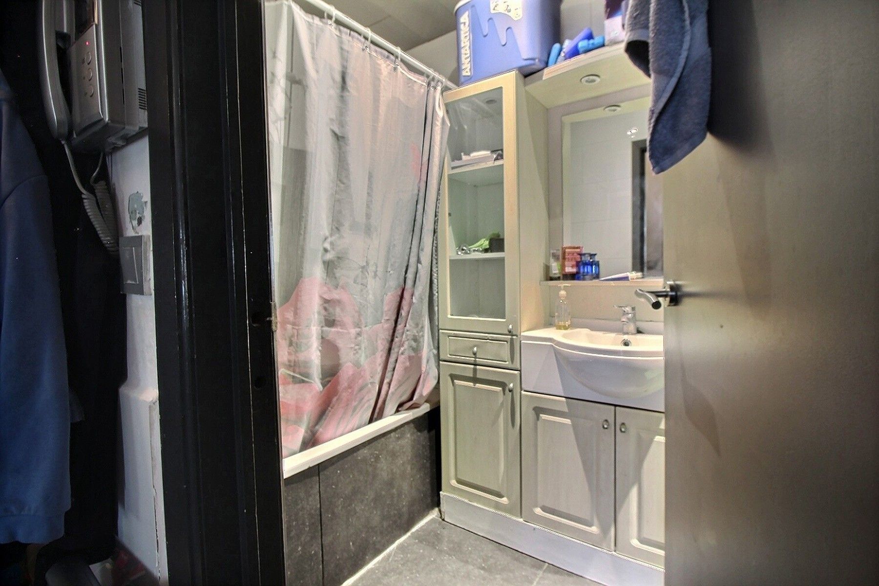 gelijkvloers appartement met tuin foto 6