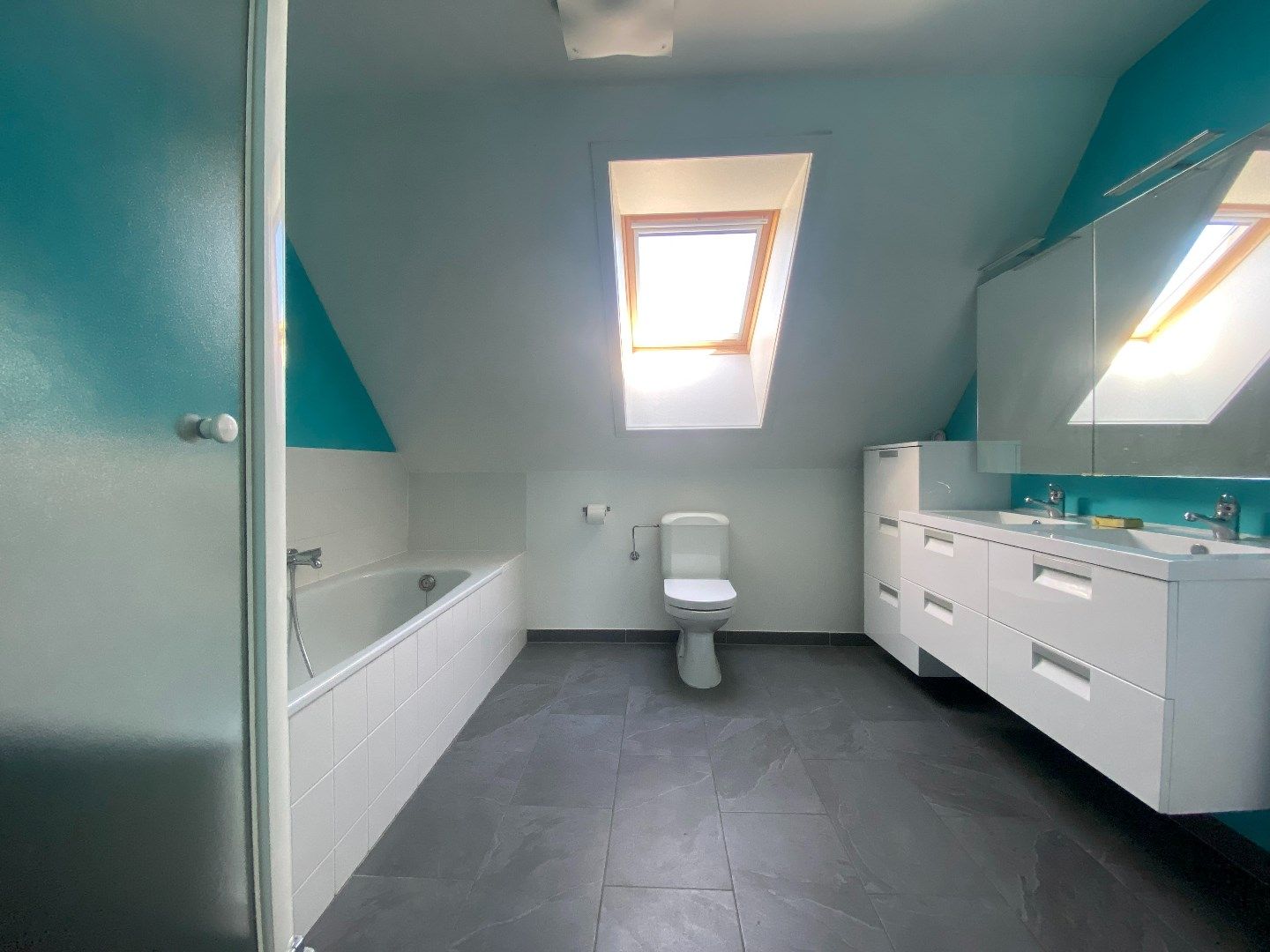 Residentieel gelegen halfopen woning TE HUUR in Deerlijk! foto 11