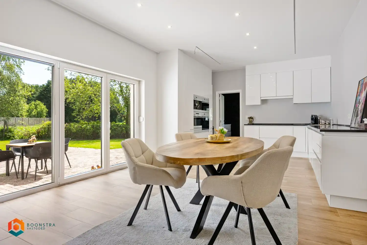 Recent gerenoveerde woning met 3 slpkrs en tuin foto 6