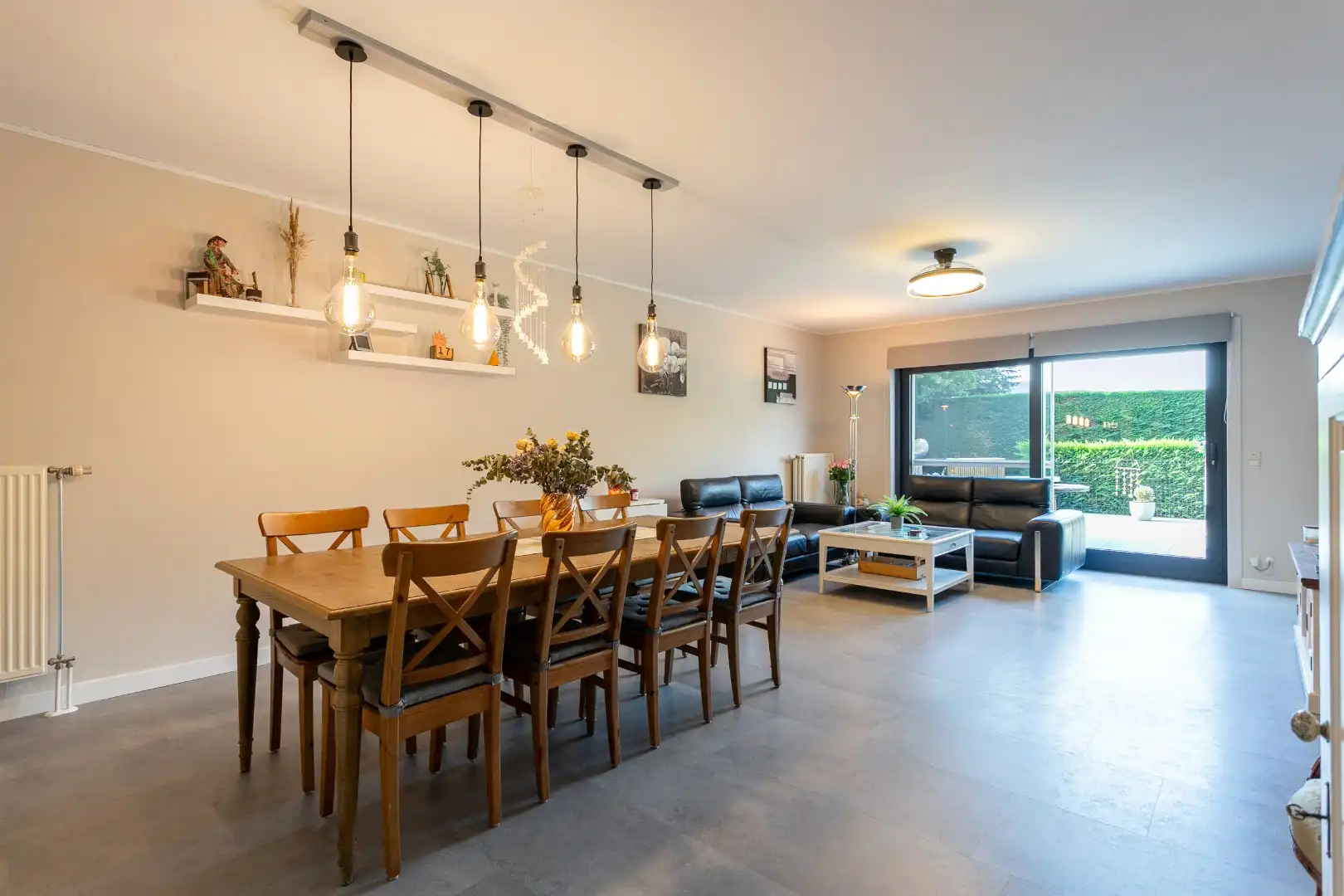 Instapklaar 2 slpk appartement met garage te Halle foto 3