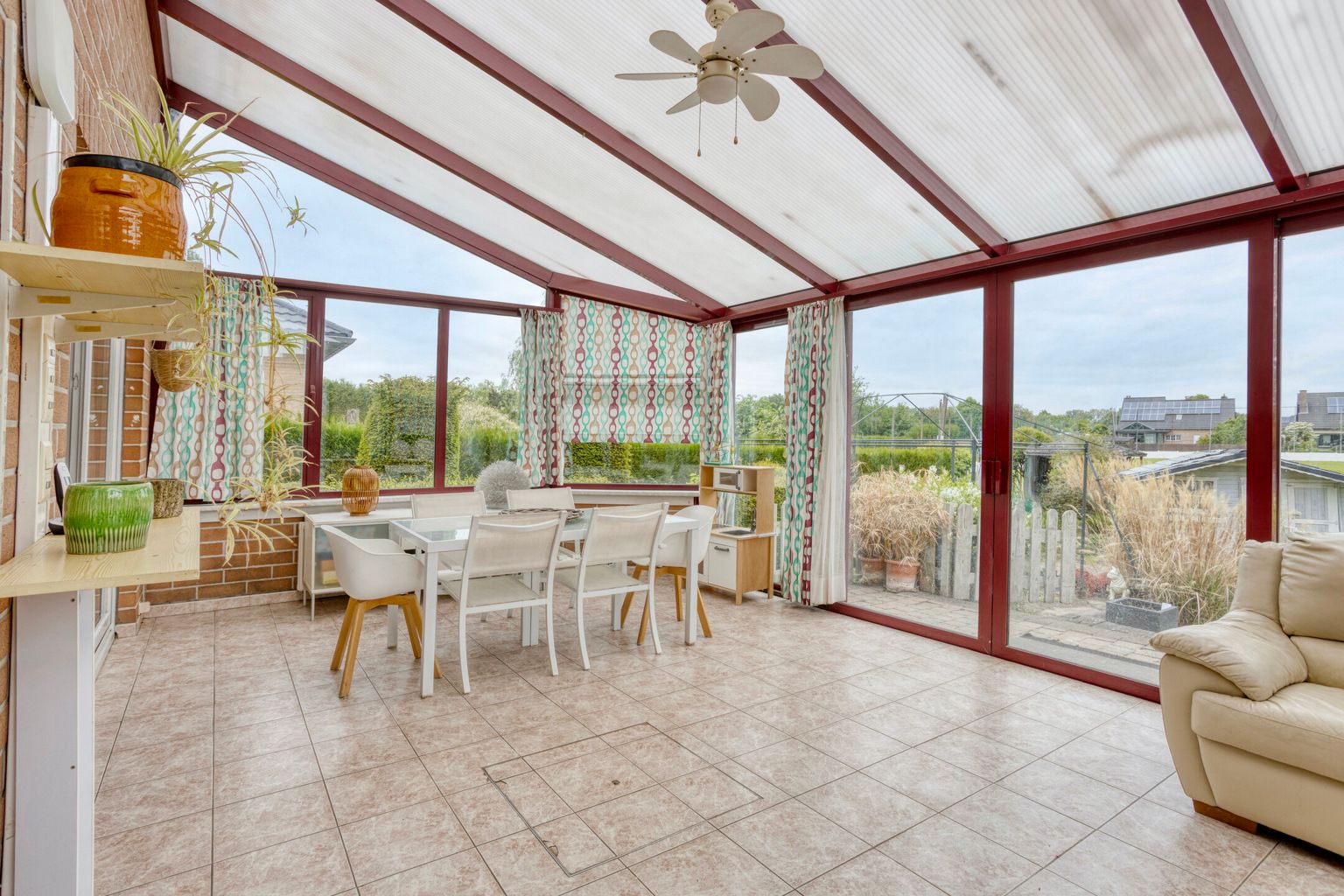 Ruime woonst met tuin in Boutersem (Roosbeek) foto 14