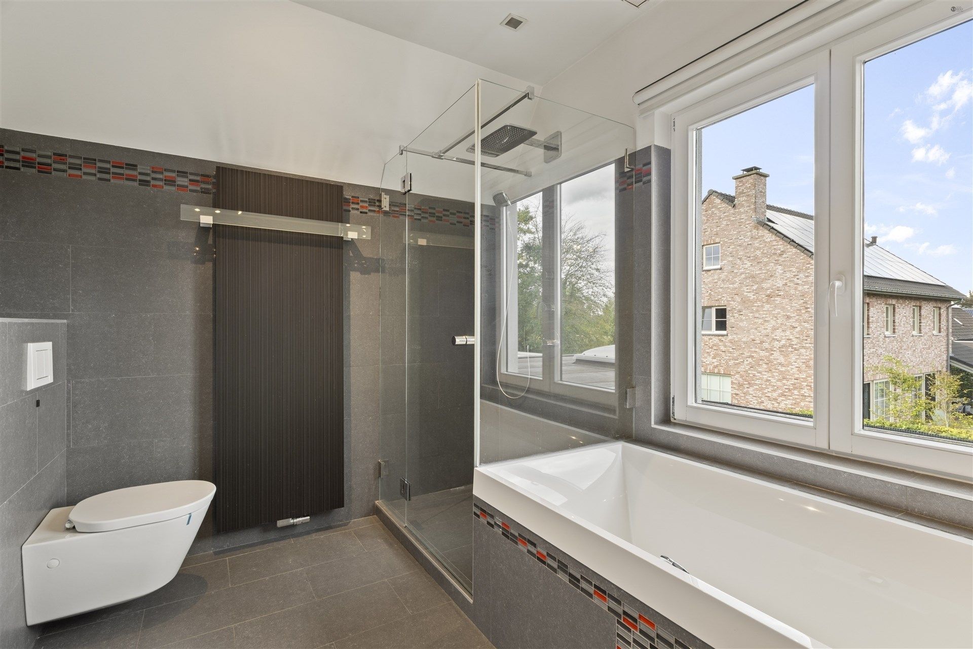 Ruime moderne villa met alle luxe op 5.176m² foto 26
