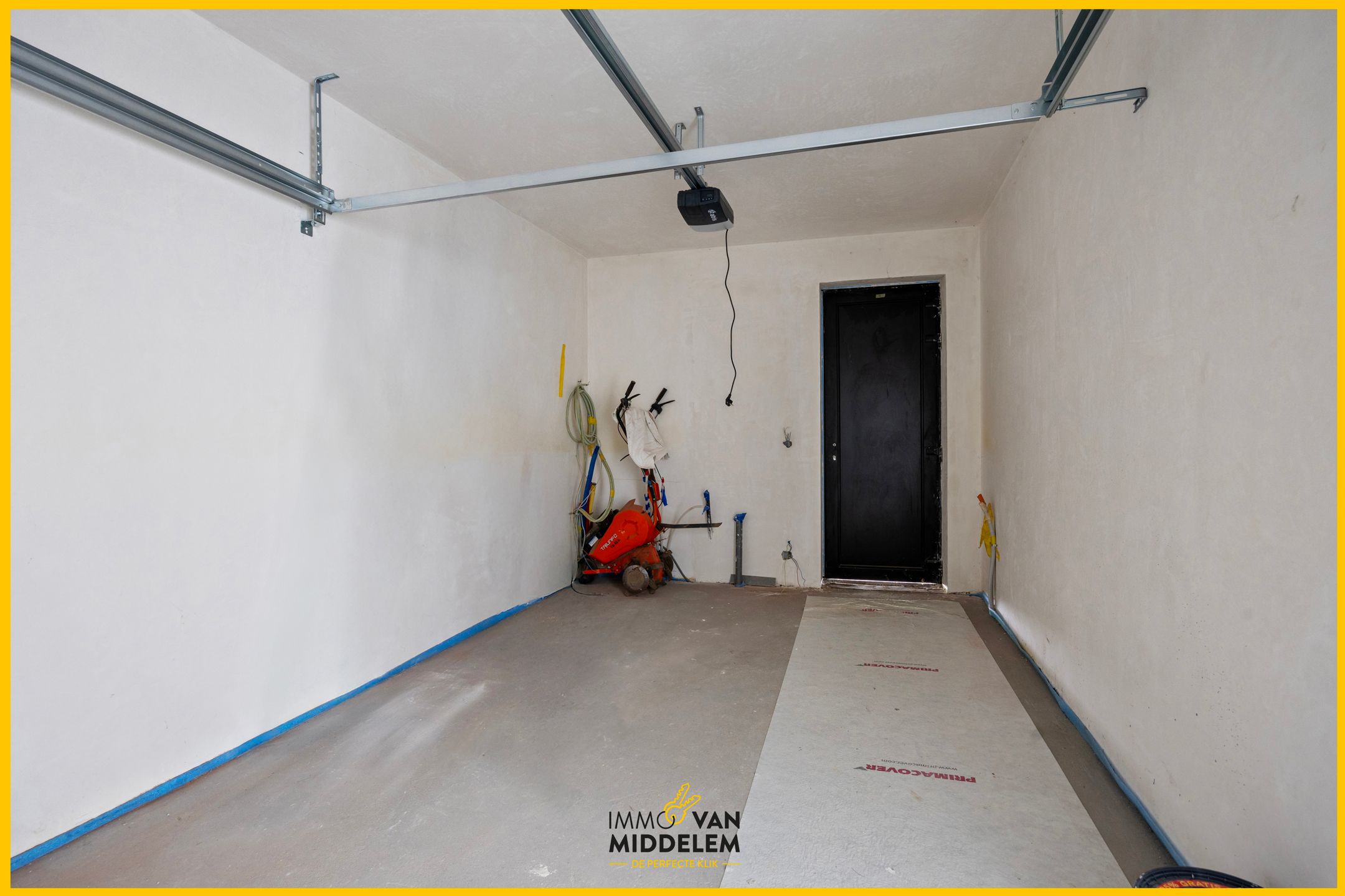 INSTAPKLARE NIEUWBOUWWONING MET 4 KAMERS, GARAGE EN TUIN foto 17