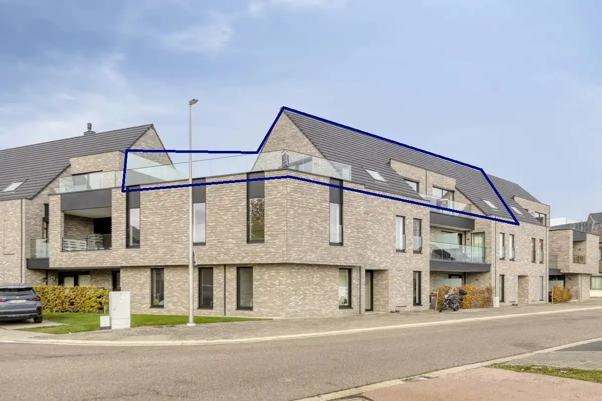 EXCLUSIEF EN KWALITATIEF NIEUWBOUWAPPARTEMENT VAN 163 M² MET 3 SLPK'S, 2 BADK'S EN RIANTE TERRASSEN IN MUNSTERBILZEN foto {{pictureIndex}}