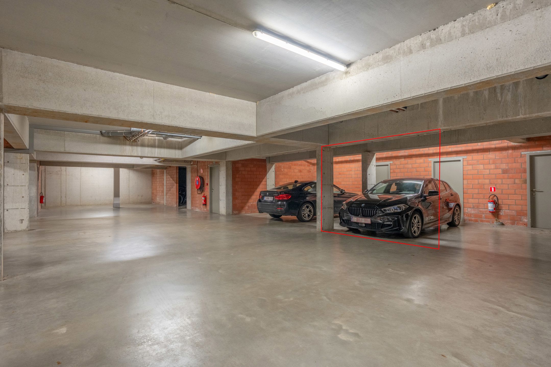 Gezellig 2-slaapkamer app met terras, berging en autostaanplaats. foto 20