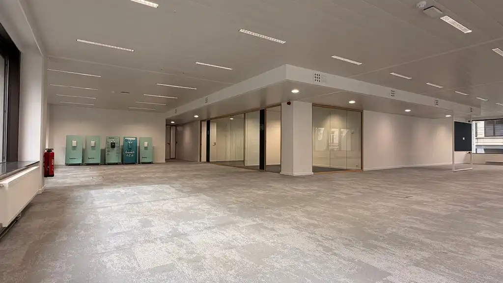 Kantoor met faciliteiten te huur in The Beacon Antwerpen foto 4