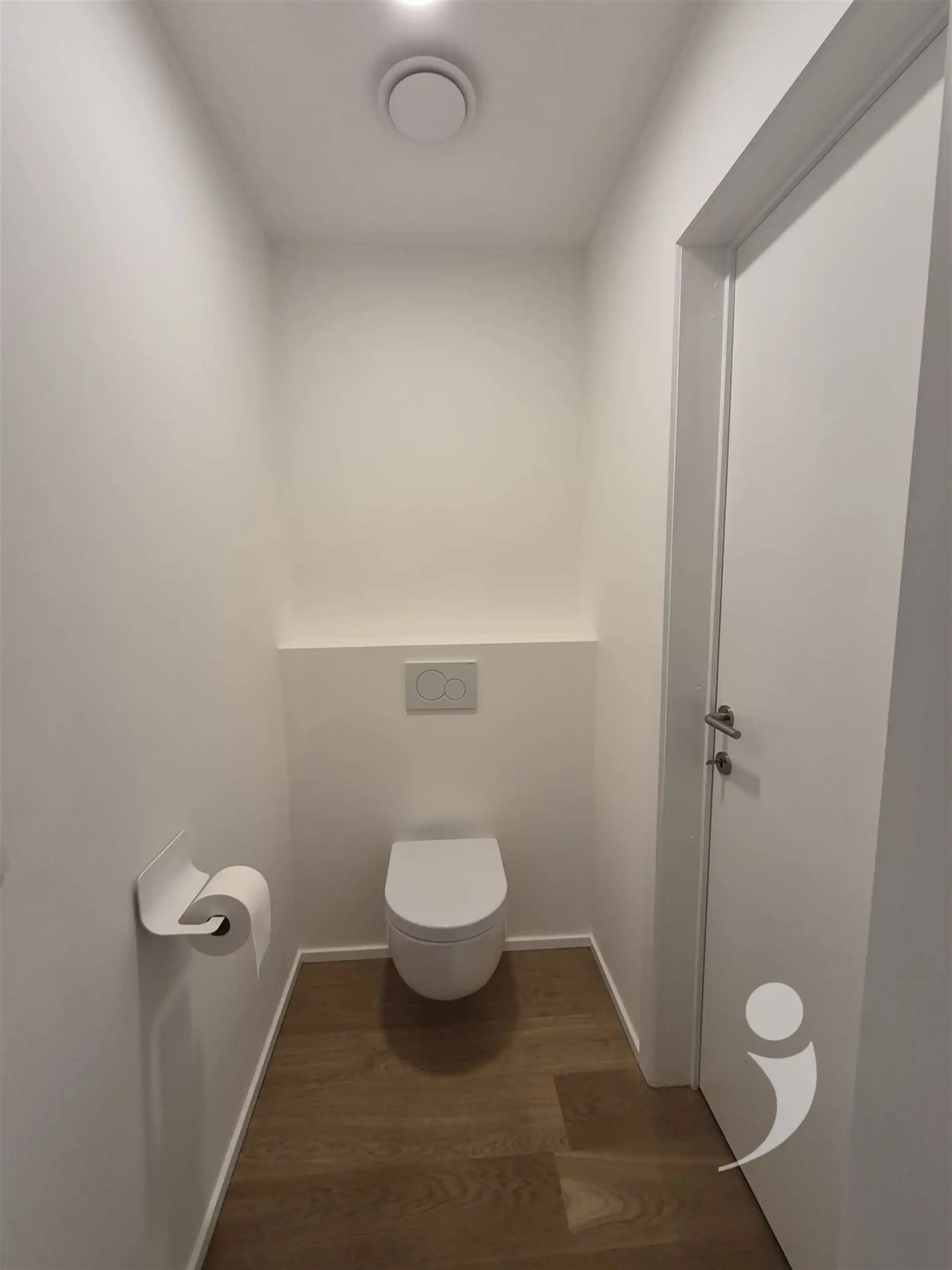 ééngezinswoning in een rustige wijk foto 28