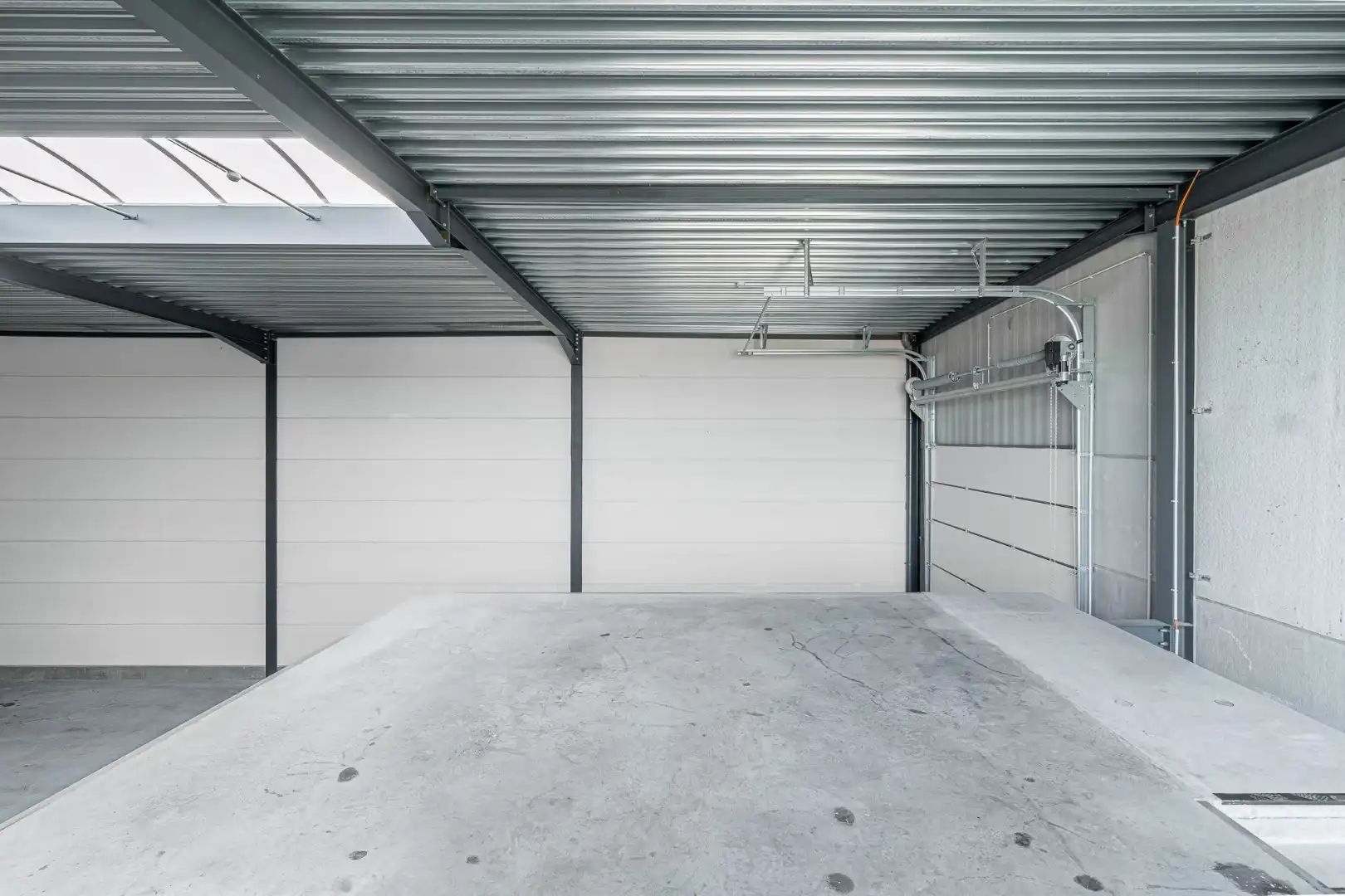 Moderne KMO-unit in de Industrielaan in Dadizele foto 4