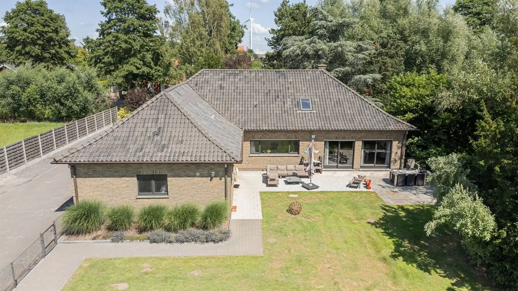 Unieke eigendom van 14.139m² voor paarden- of dierenliefhebbers of wie droomt van ruimte  foto 3