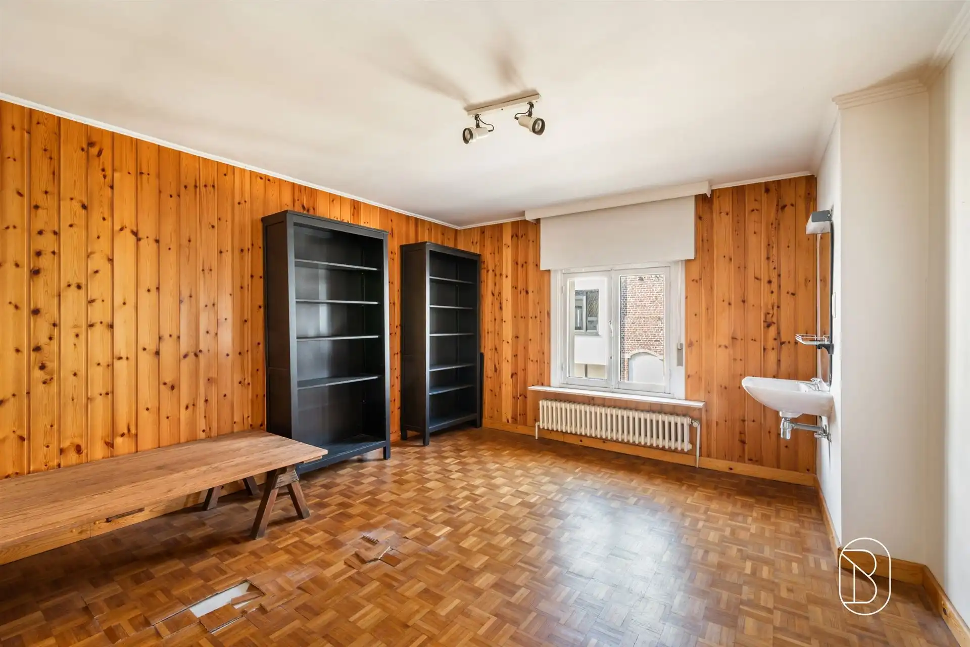 Ruime woning met werkplaats van 200 m² en diepe tuin foto 16