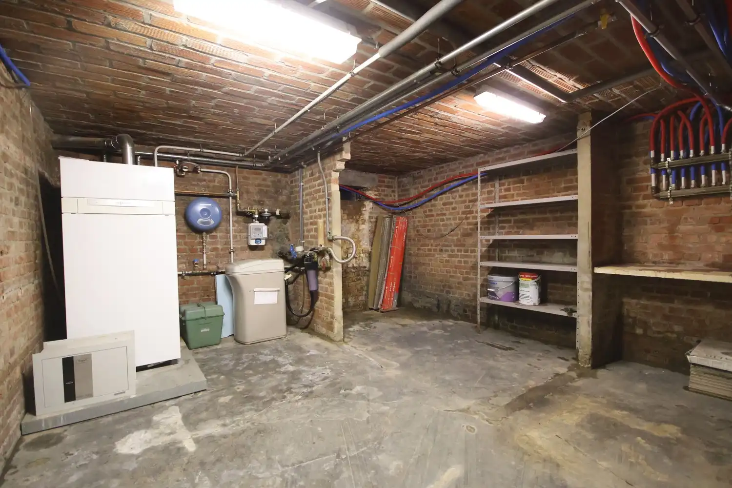 Gunstig gelegen woning met zeer veel lichtinval met minstens 2 slaapkamers foto 26