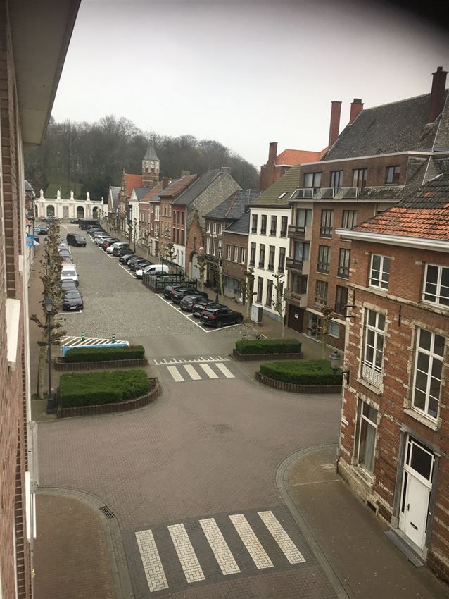 nabij warandepark, tip top, authentiek gebouw foto 11