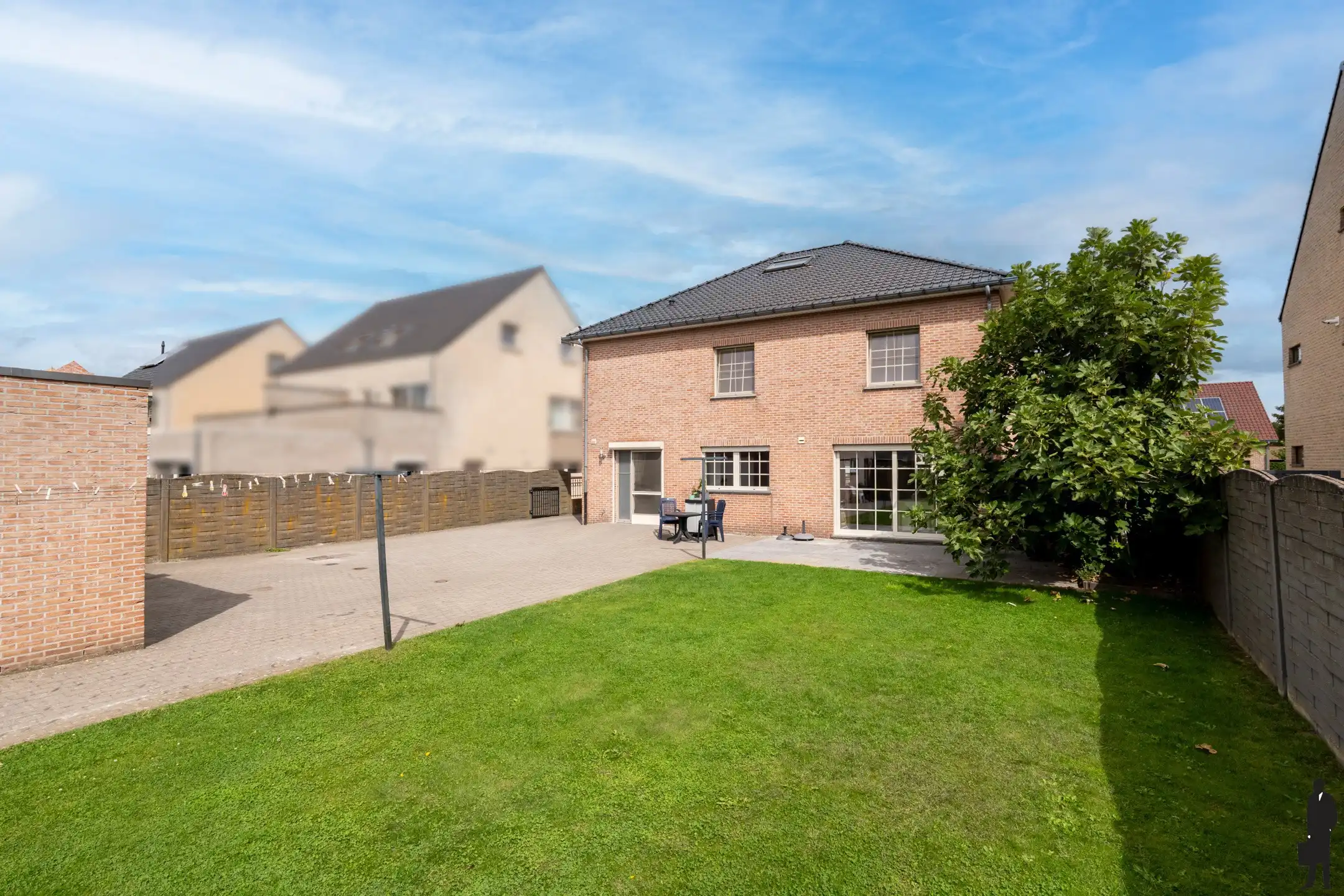 Recente villa met 6 slpks. te Lommel nabij Nederlandse grens foto 17