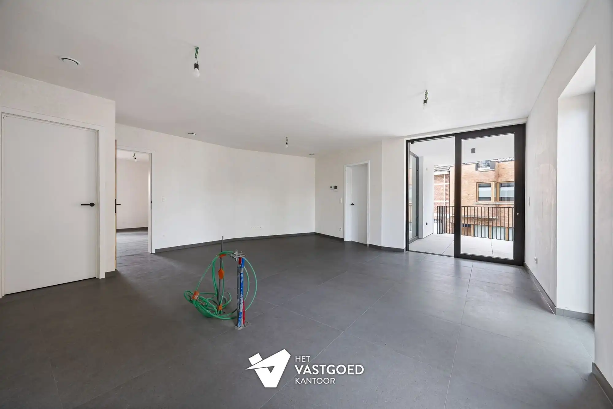 COMFORTABEL APPARTEMENT MET RUIM TERRAS OP DE EERSTE VERDIEPING foto 7