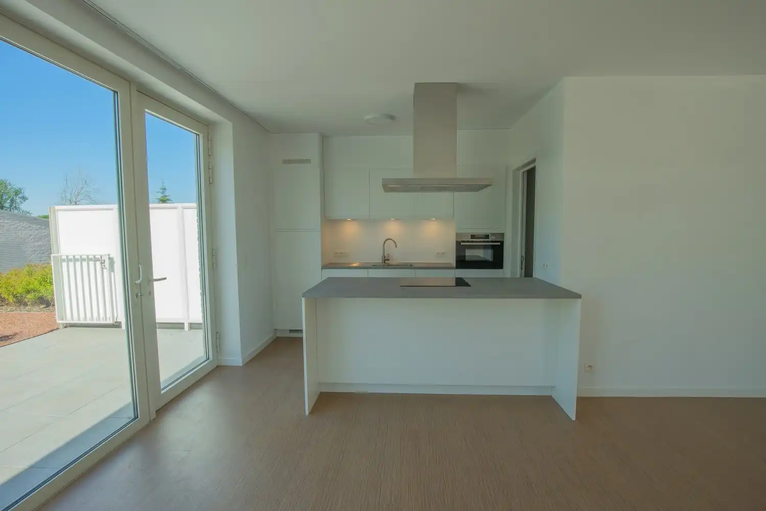 Energiezuinig appartement met een zeer ruim terras en ondergrondse staanplaats! foto 5