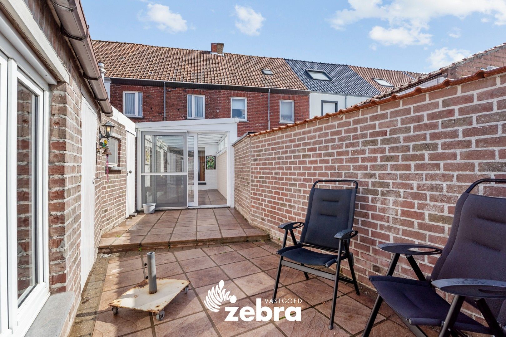 Op te frissen woning met zuidwestgerichte tuin en uitweg op een centrale ligging te Tielt! foto 21