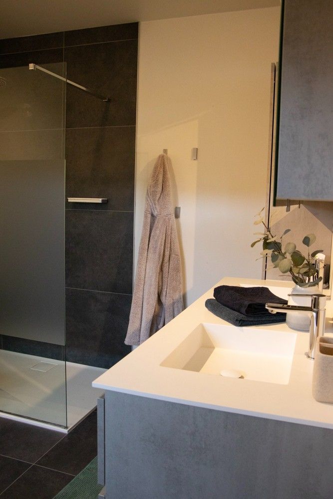 Heerlijk wonen in het groen: karaktervolle, gerenoveerde woning met jacuzzi in Zutendaal foto 18
