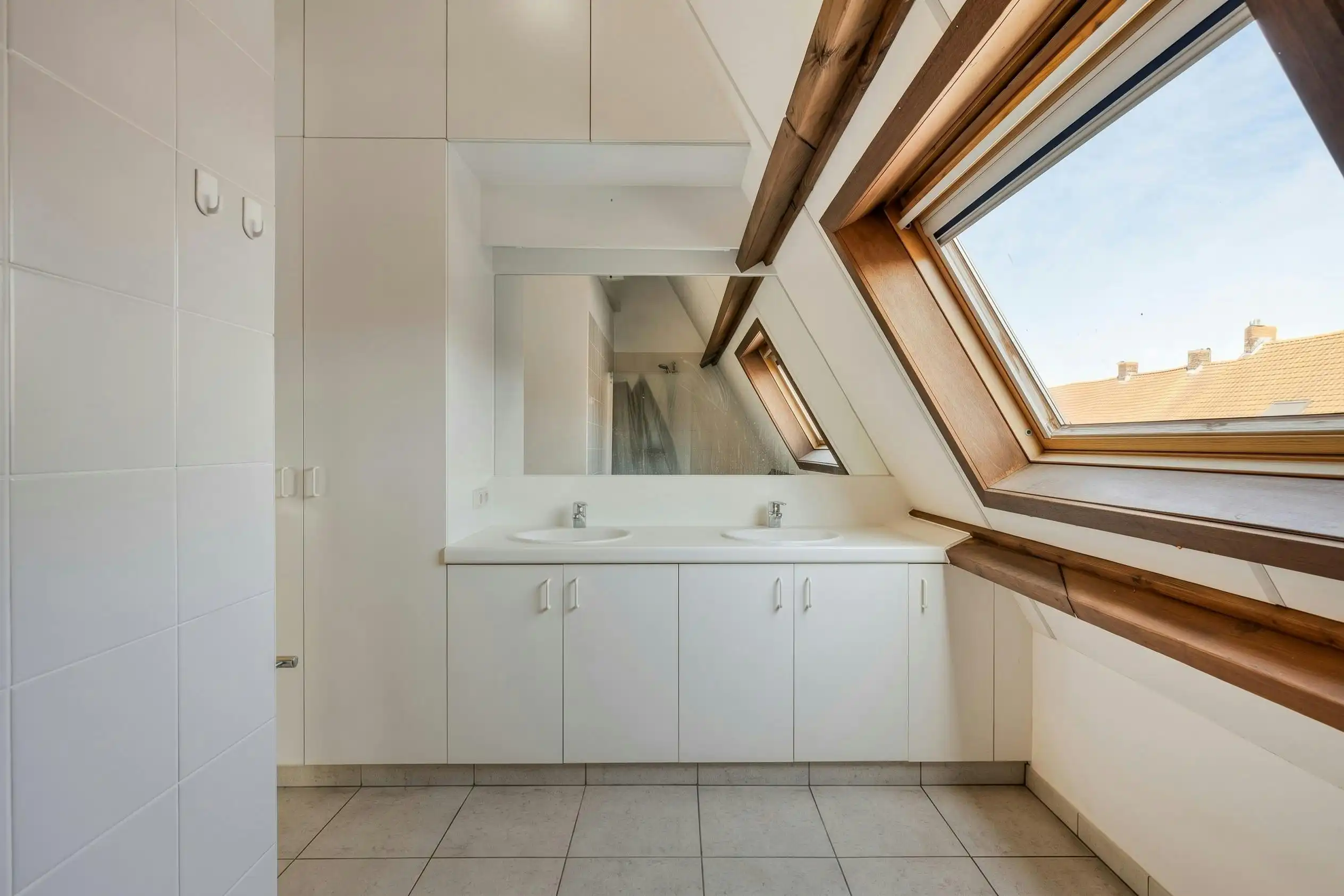 Dakappartement met grote garage te koop in Lichtervelde foto 8