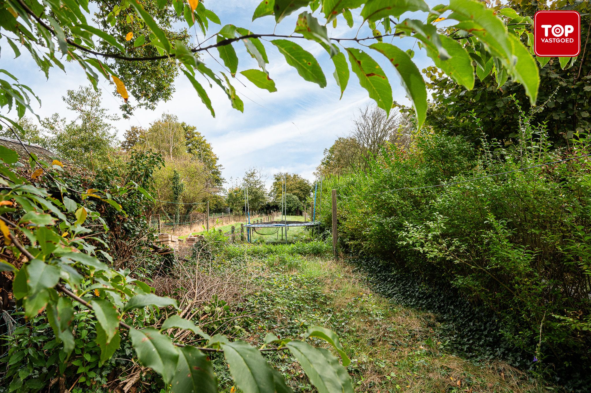 Instapklare HOB met 3 slaapkamers en grote tuin foto 25