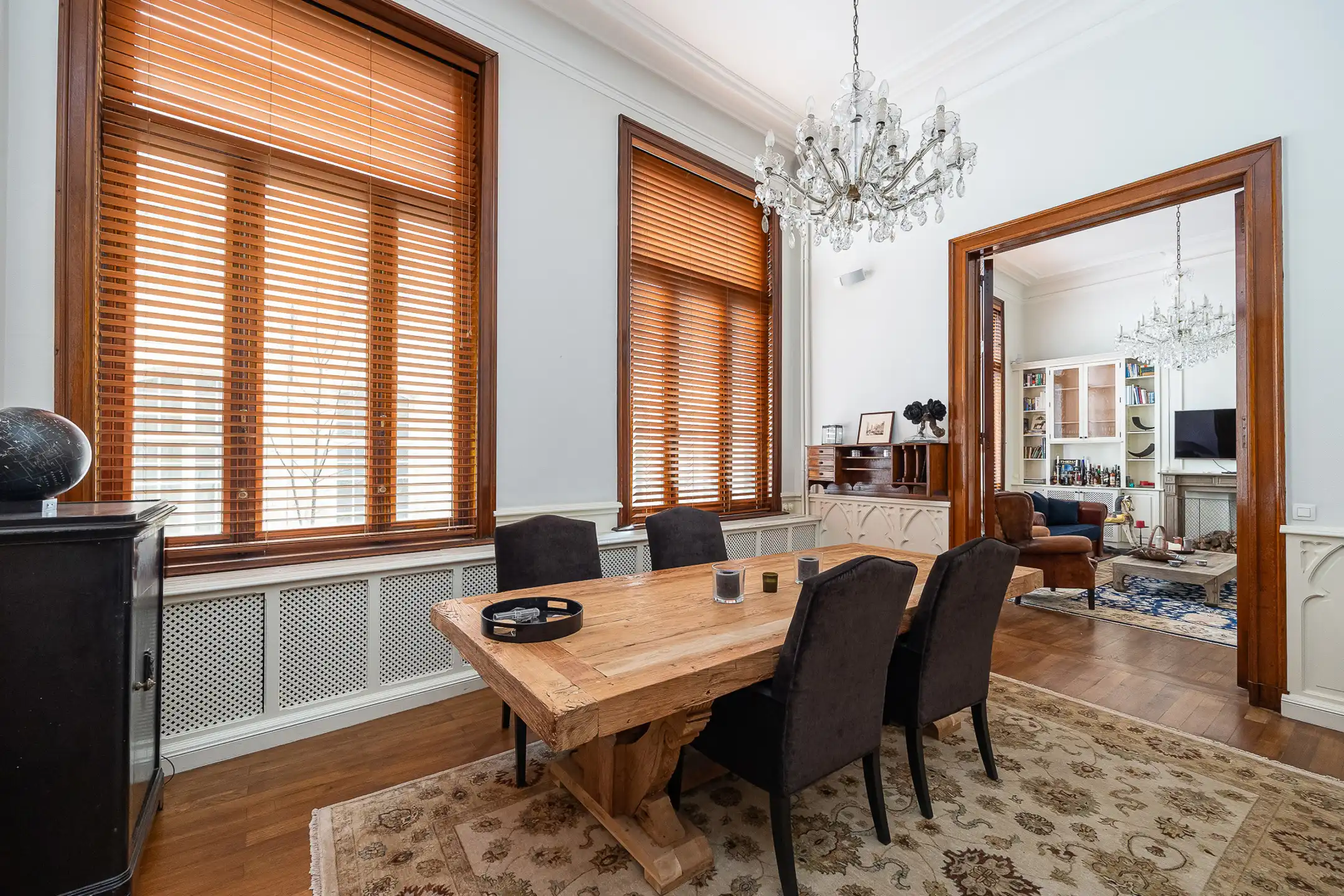 ANTWERPEN - Majestueus karaktervol appartement  foto 4