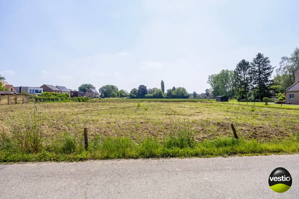 RUSTIG GELEGEN BOUWKAVEL VAN 9A91CA VOOR OB TE REKEM. foto 11