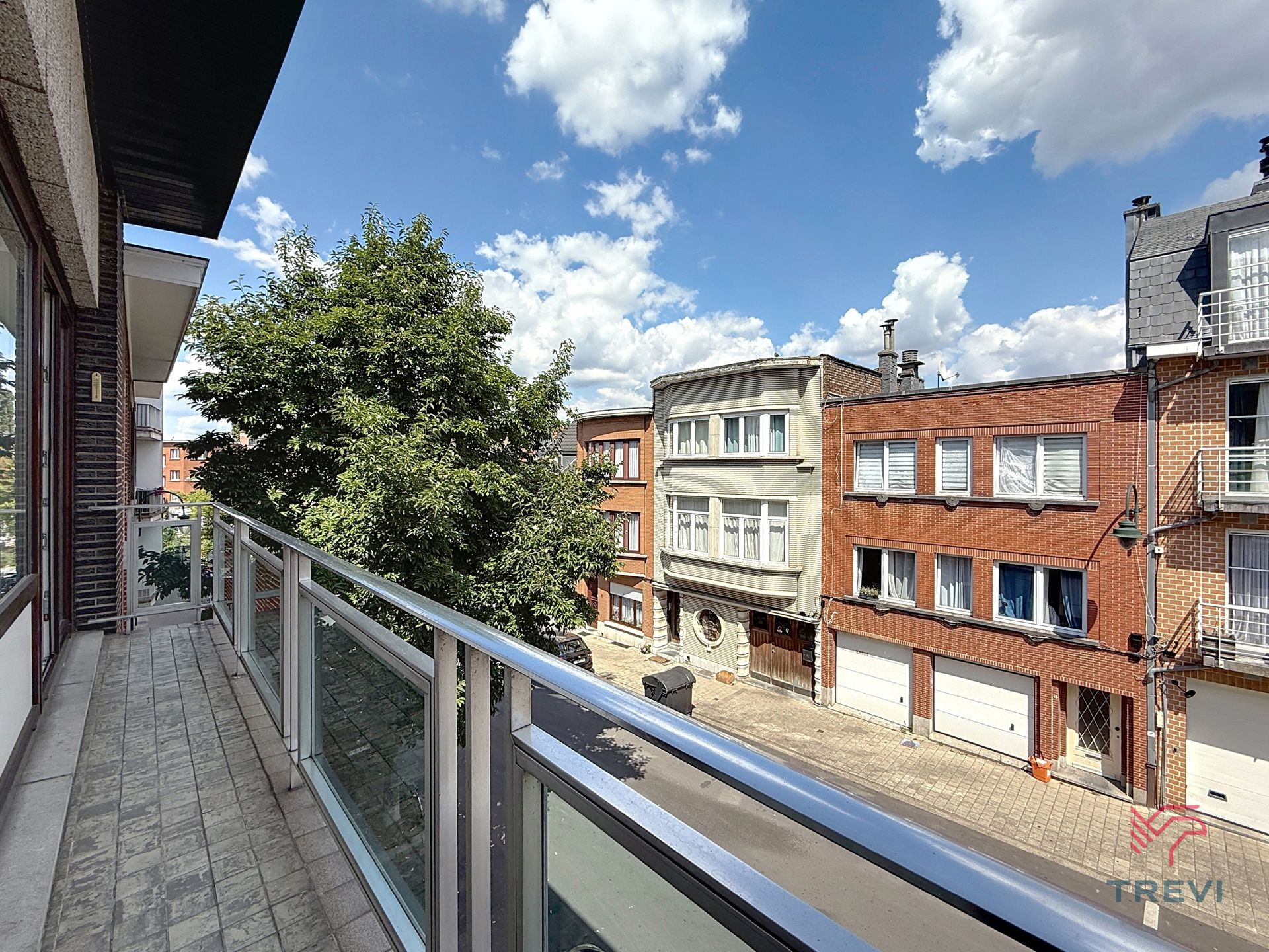 ()=>{if(producerUpdateValueVersion(node),producerAccessed(node),node.value===ERRORED)throw node.error;return node.value} Rue de la Loyauté 22 - 1090 Jette