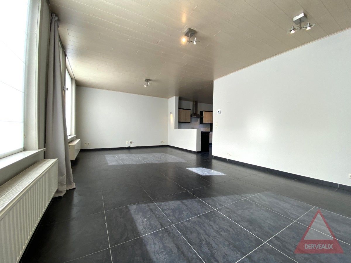 Langemark-Poelkapelle – Instapklare woning met tuin en garage foto 3