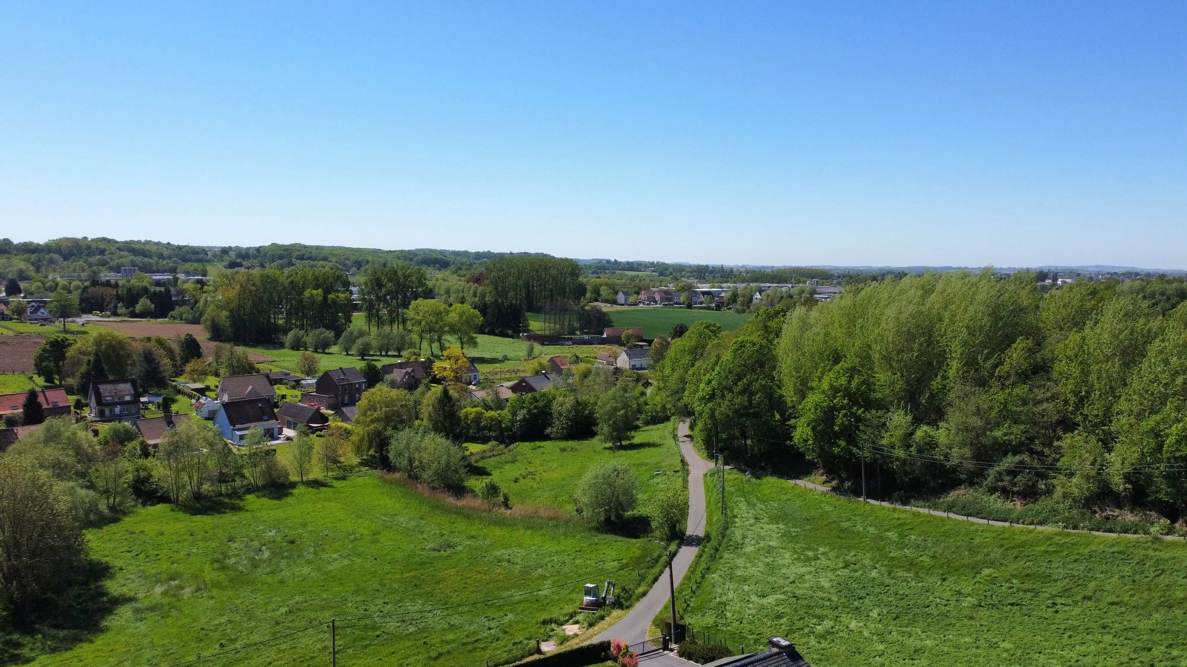 Unieke bouwgrond te koop foto 4