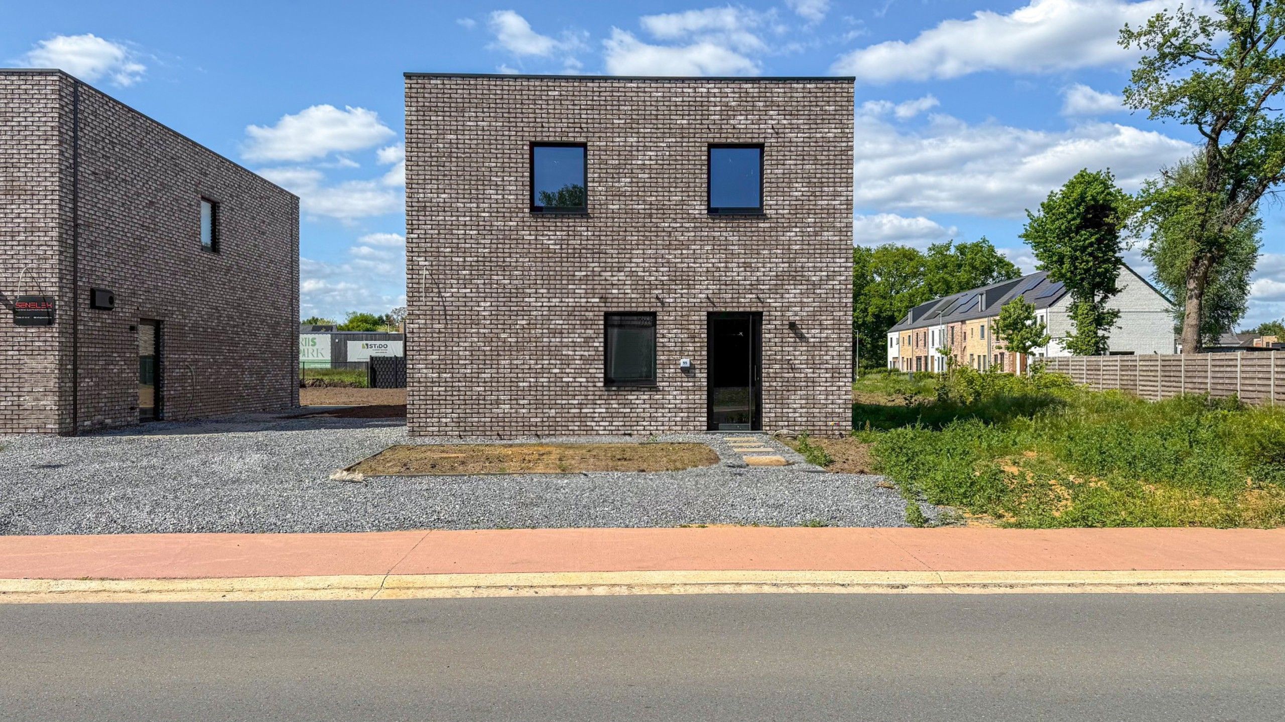 Volledig instapklare nieuwbouwwoning met 3/4slpk te Koersel! foto 39